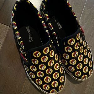 Shoe